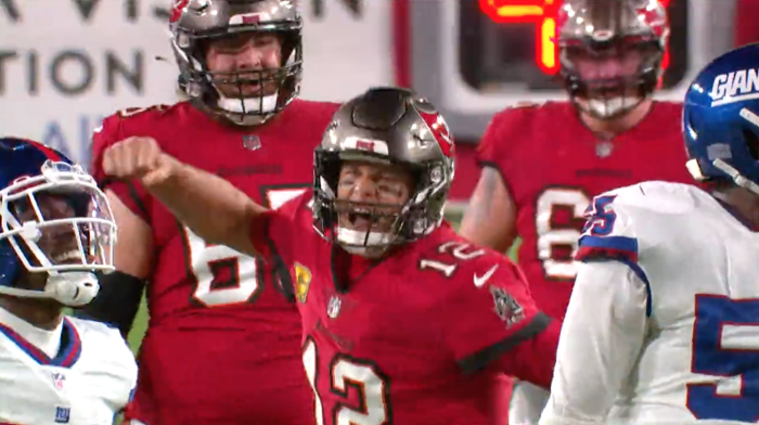 Tom Brady vs Giants -- 2021