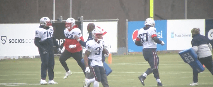 Damien Harris -- 2021 December Patriots Practice